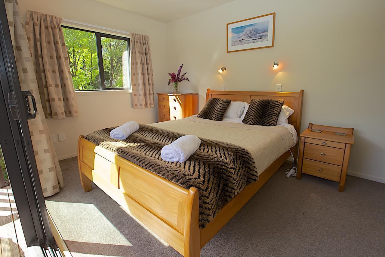 Crescent House Villa Wanaka Exteriör bild