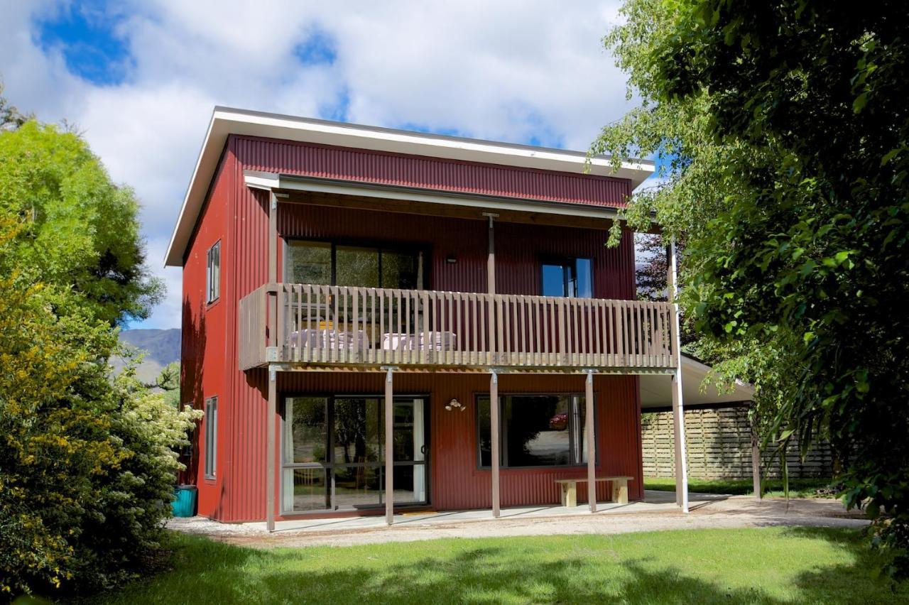 Crescent House Villa Wanaka Exteriör bild